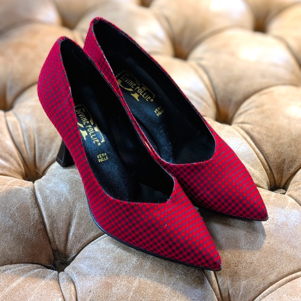Divine Follie Made In Italy High Heel Patterned Red Black Sz 38 EU Sz 7.5/8 US